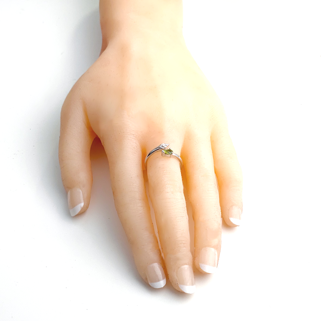Sterling Silver Peridot Size I-T Adjustable Leaf Ring August Birthday