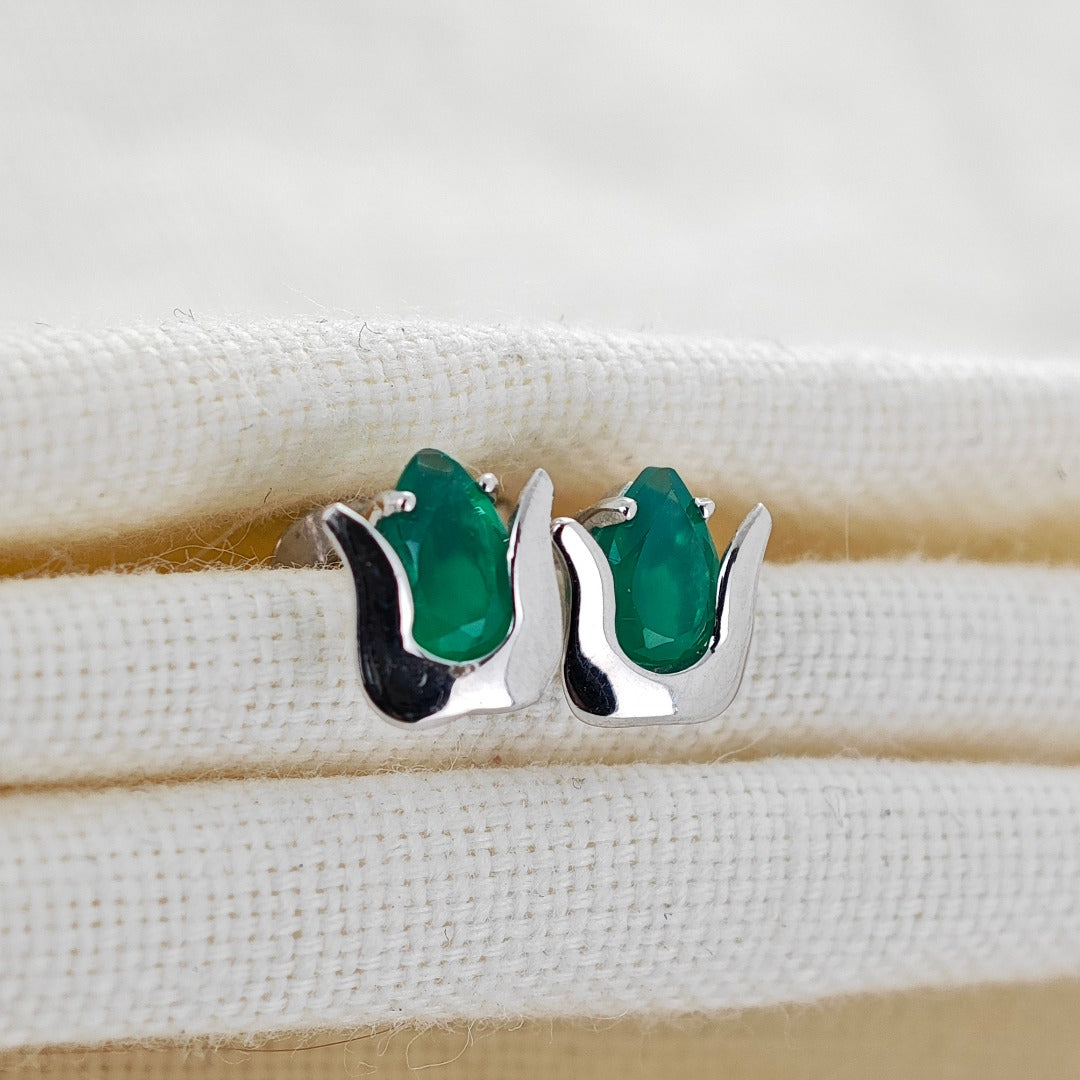 Tulip Flower Earrings Green Onyx