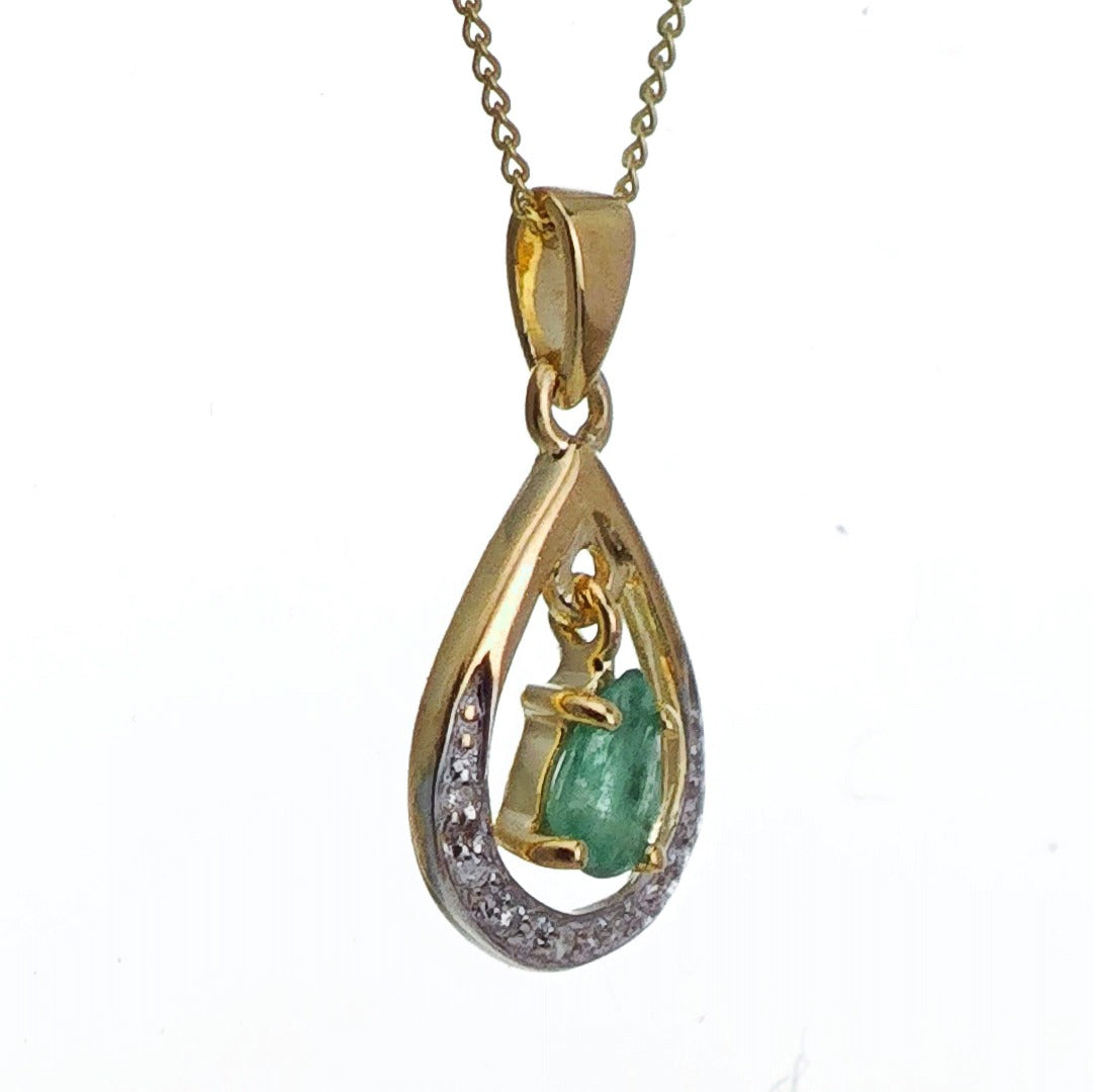9ct Emerald Necklace Yellow Gold 0.25ct Green Pear Natural Gemstone