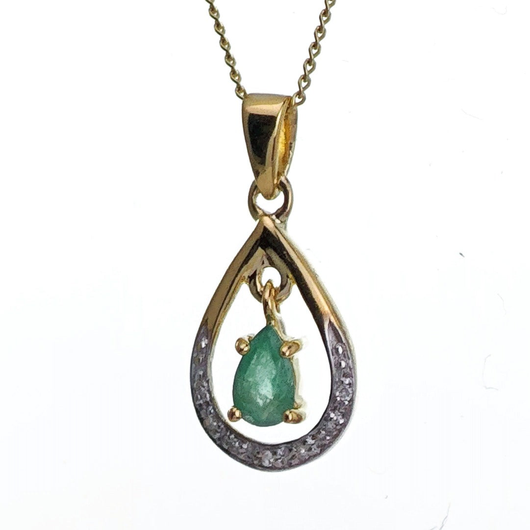 9ct Emerald Necklace Yellow Gold 0.25ct Green Pear Natural Gemstone