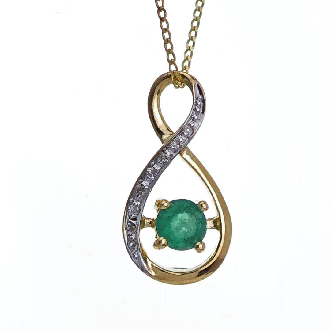 9ct Emerald Diamond Necklace Yellow Gold 0.33ct Green Round Natural Gemstone