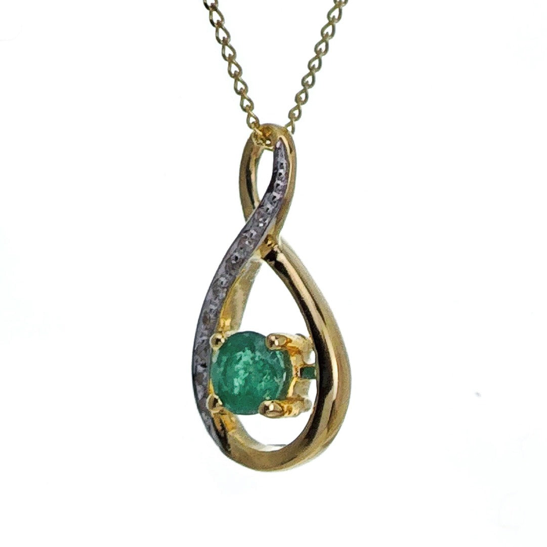 9ct Emerald Diamond Necklace Yellow Gold 0.33ct Green Round Natural Gemstone