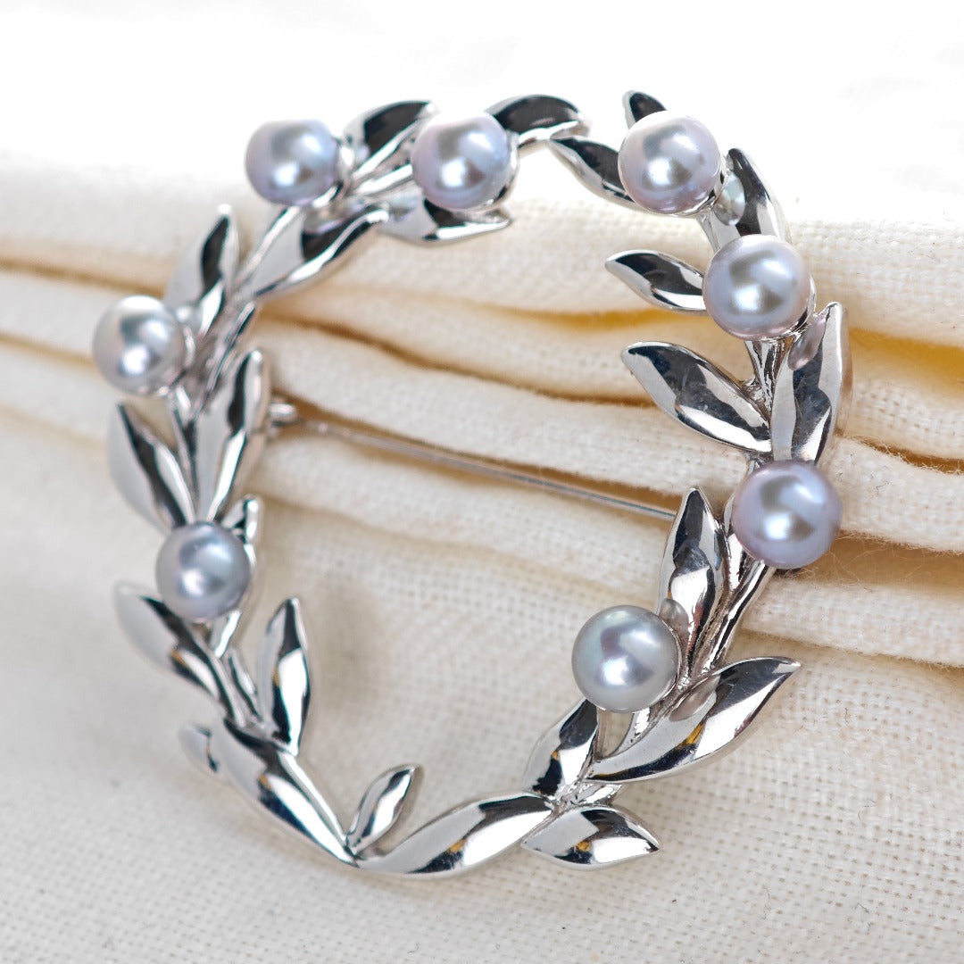 Olive wreath and grey freshwater pearl sterling silver brooch