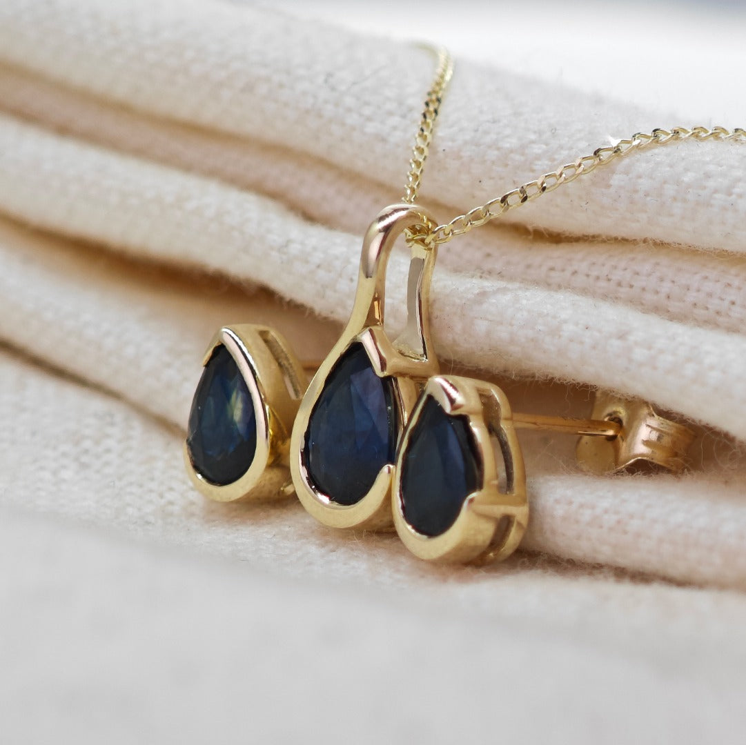 9ct Yellow Gold Blue Sapphire Set Pendant Stud Earrings Infinity Loop Natural Gemstone