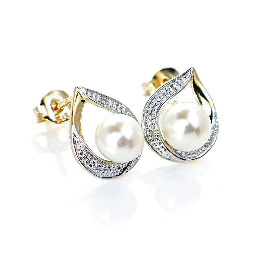 9ct Fresh Water Pearl  Diamond Earrings Gold Studs Natural Gemstones