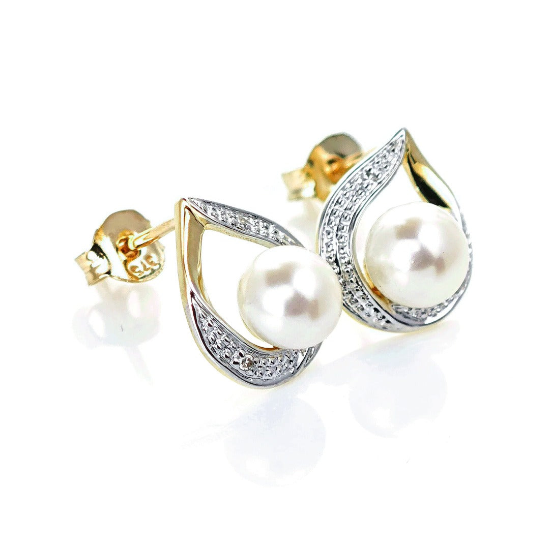 9ct Fresh Water Pearl  Diamond Earrings Gold Studs Natural Gemstones