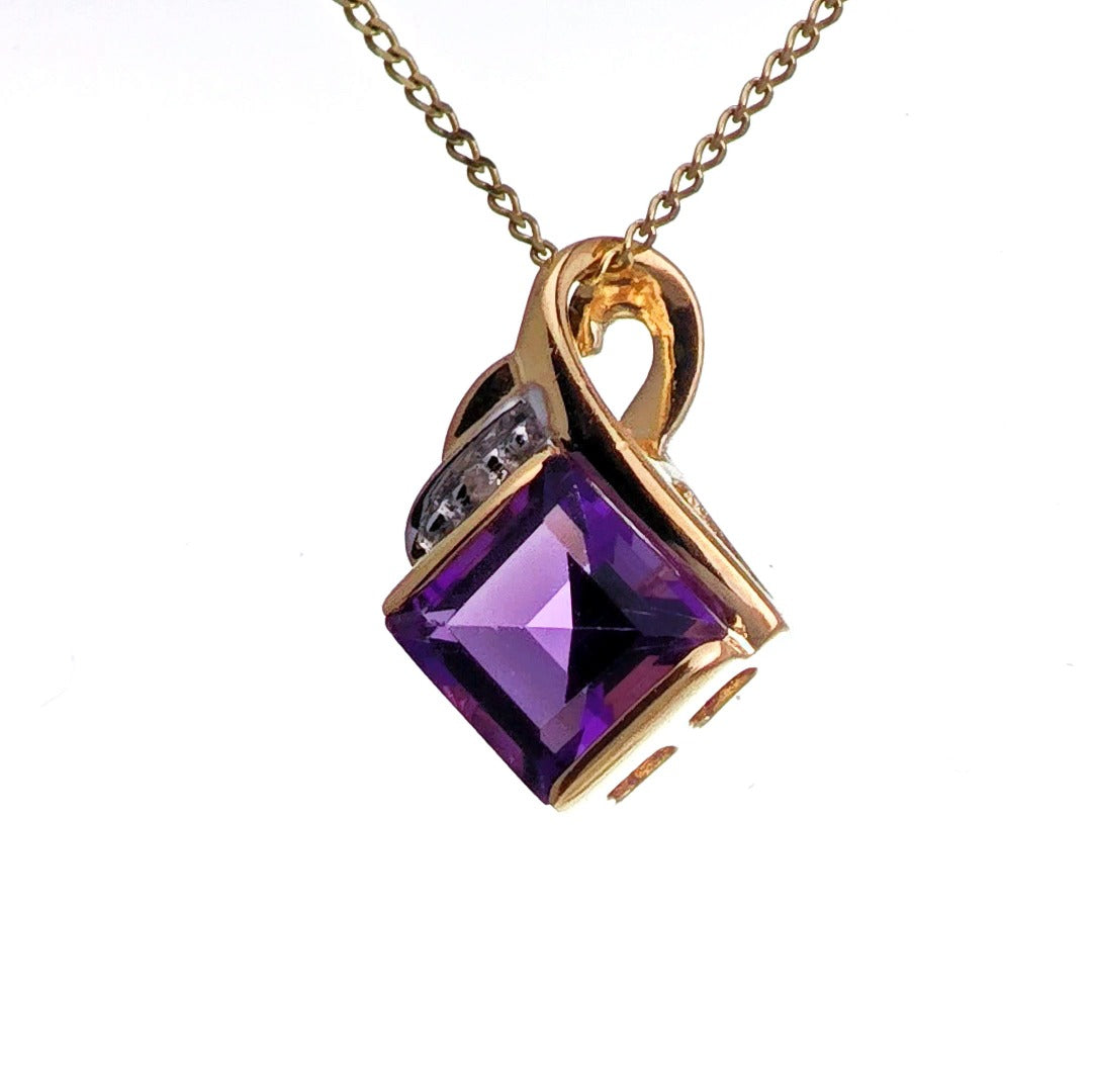 9ct Amethyst Necklace Yellow Gold 0.96ct Purple Square Natural Gemstone