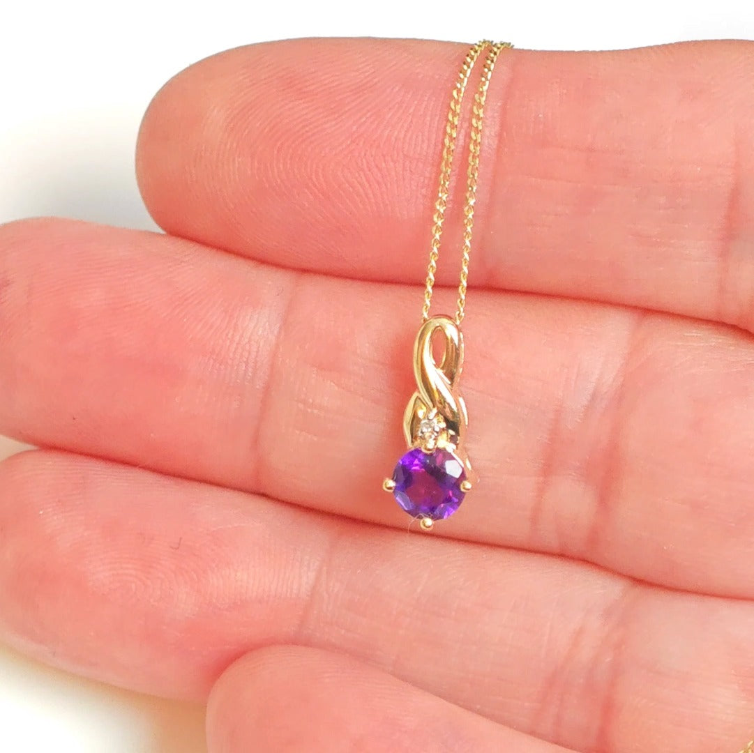 9ct Amethyst Necklace Yellow Gold 0.43ct Purple Round Natural Gemstone