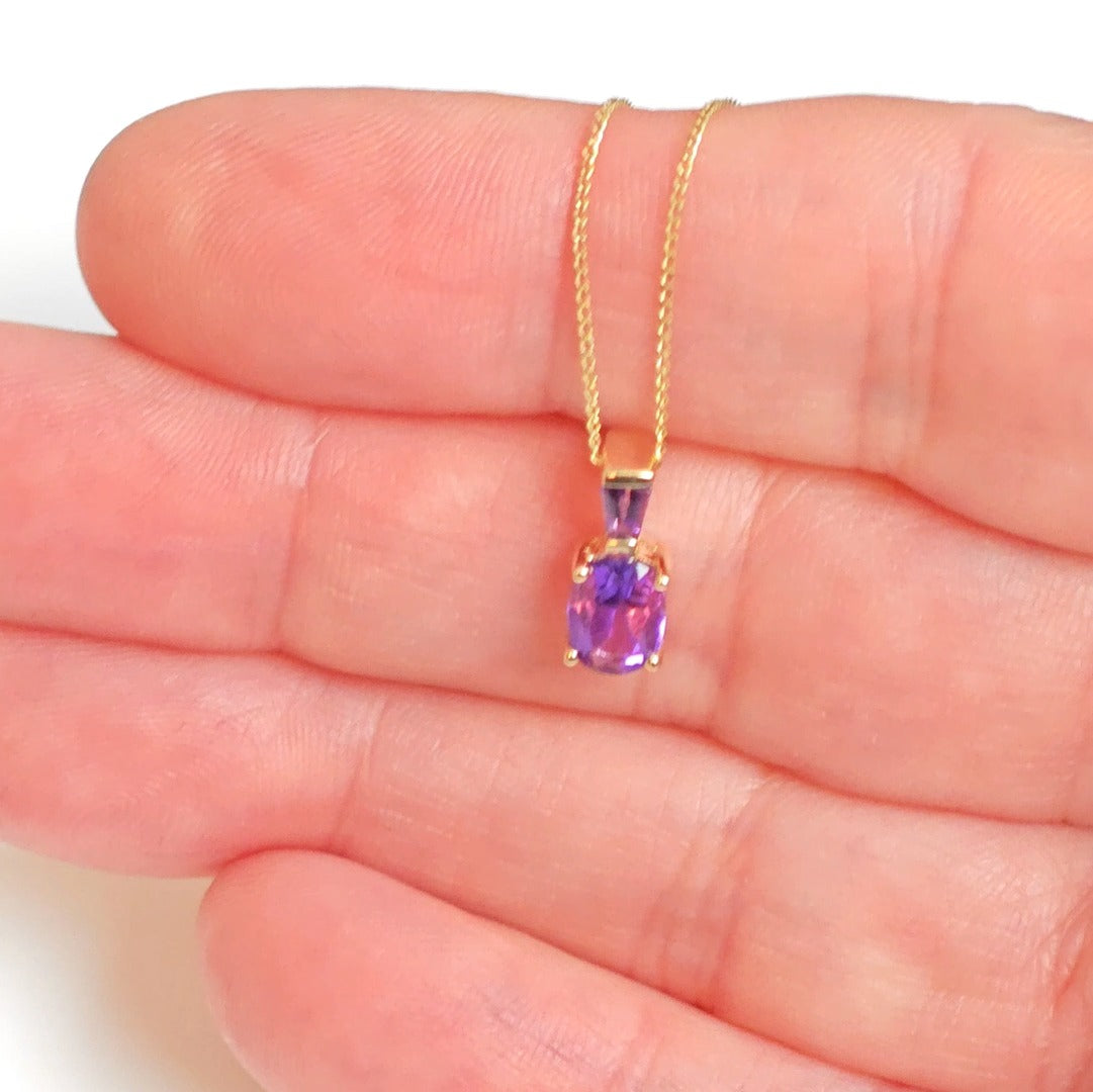 9ct Amethyst Necklace Yellow Gold 0.8ct Purple Trapezoid Oval Natural Gemstone