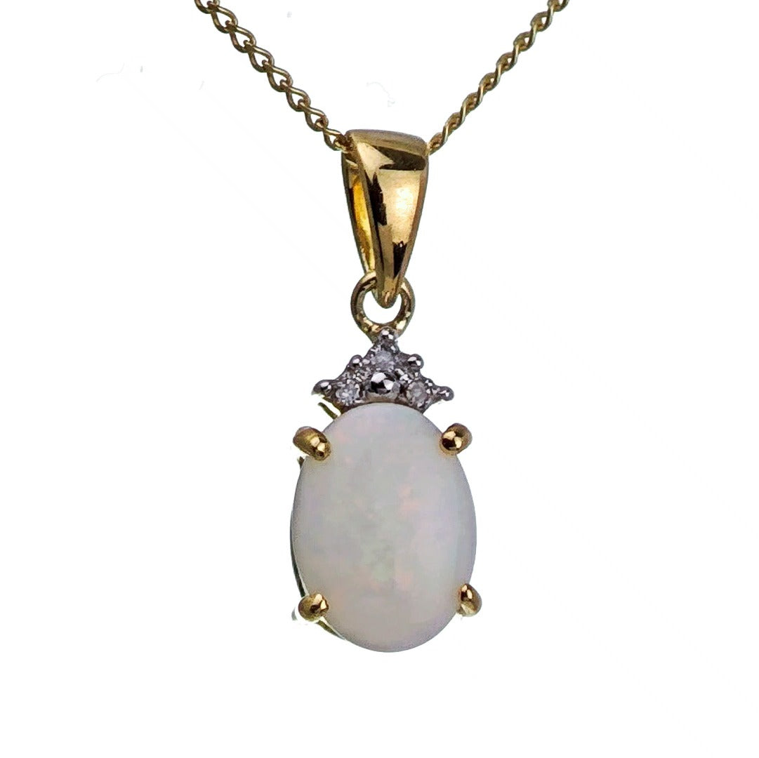 9ct Opal Necklace Yellow Gold 0.66ct White Oval Natural Gemstone