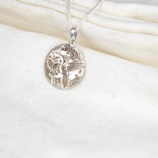 Silver engraved hummingbird pendant necklace