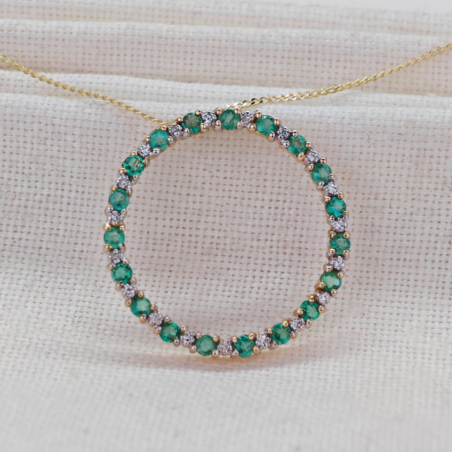 9ct Gold Necklace Diamond Emerald Circle