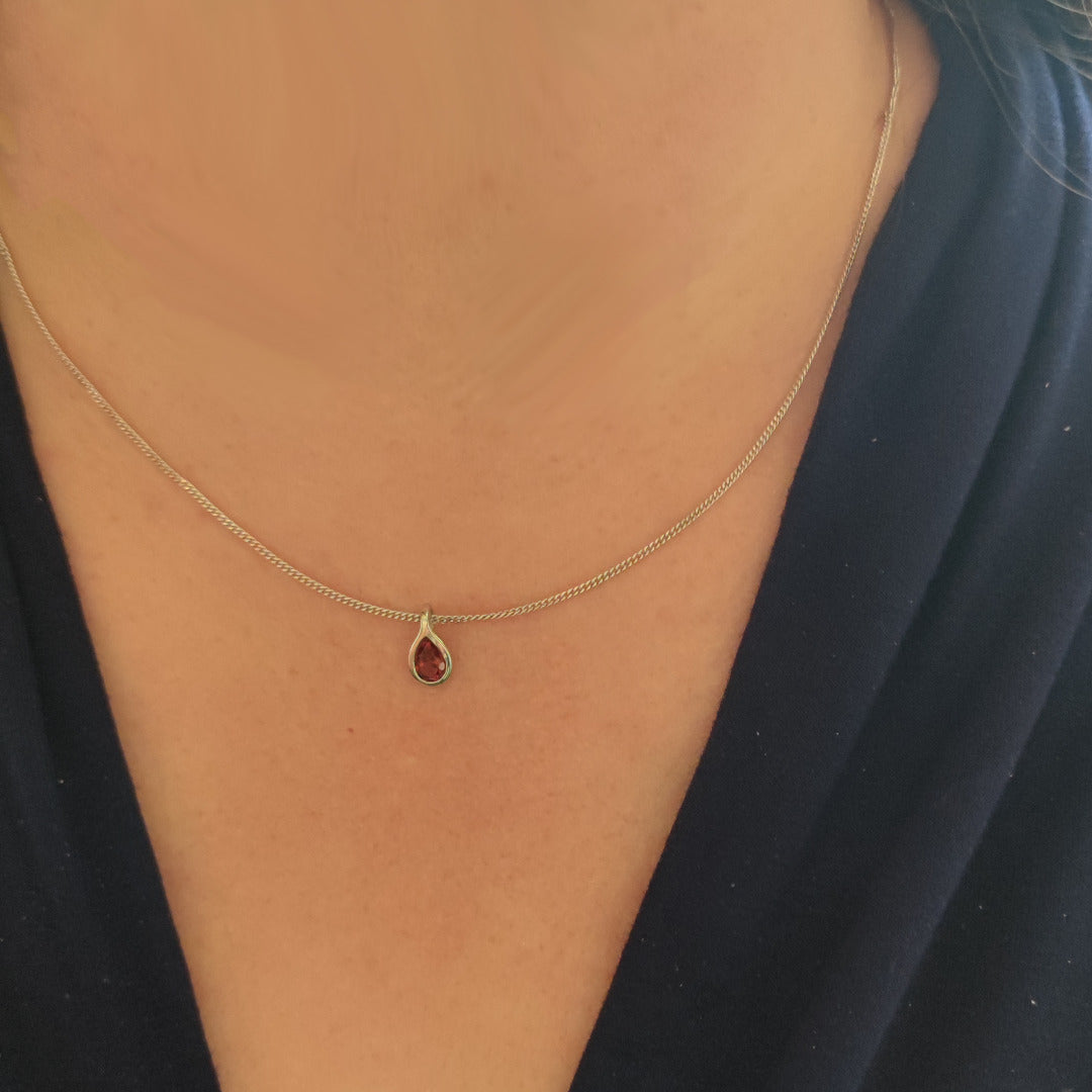 Simple sale garnet necklace