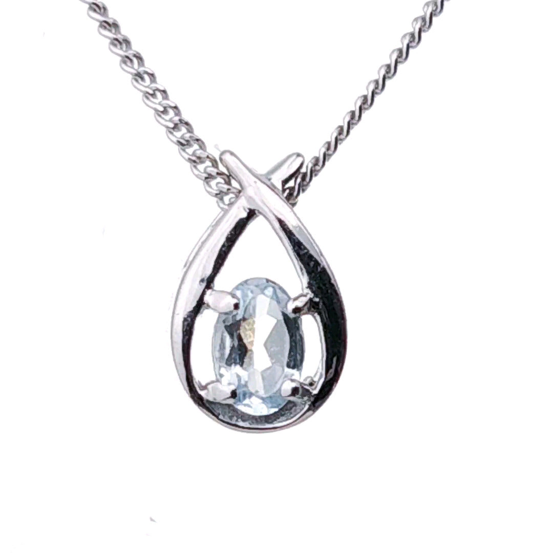 Aquamarine Oval pendant sterling silver