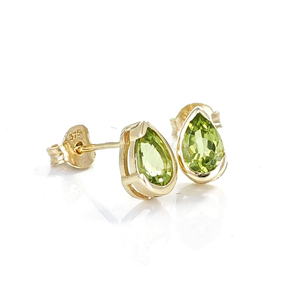 9ct Gold Peridot Earrings Green Studs Solitaire