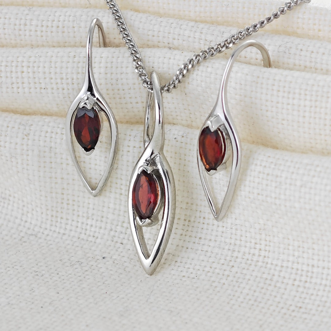 Garnet Set Earrings Pendant Sterling Silver Marquise Dangle