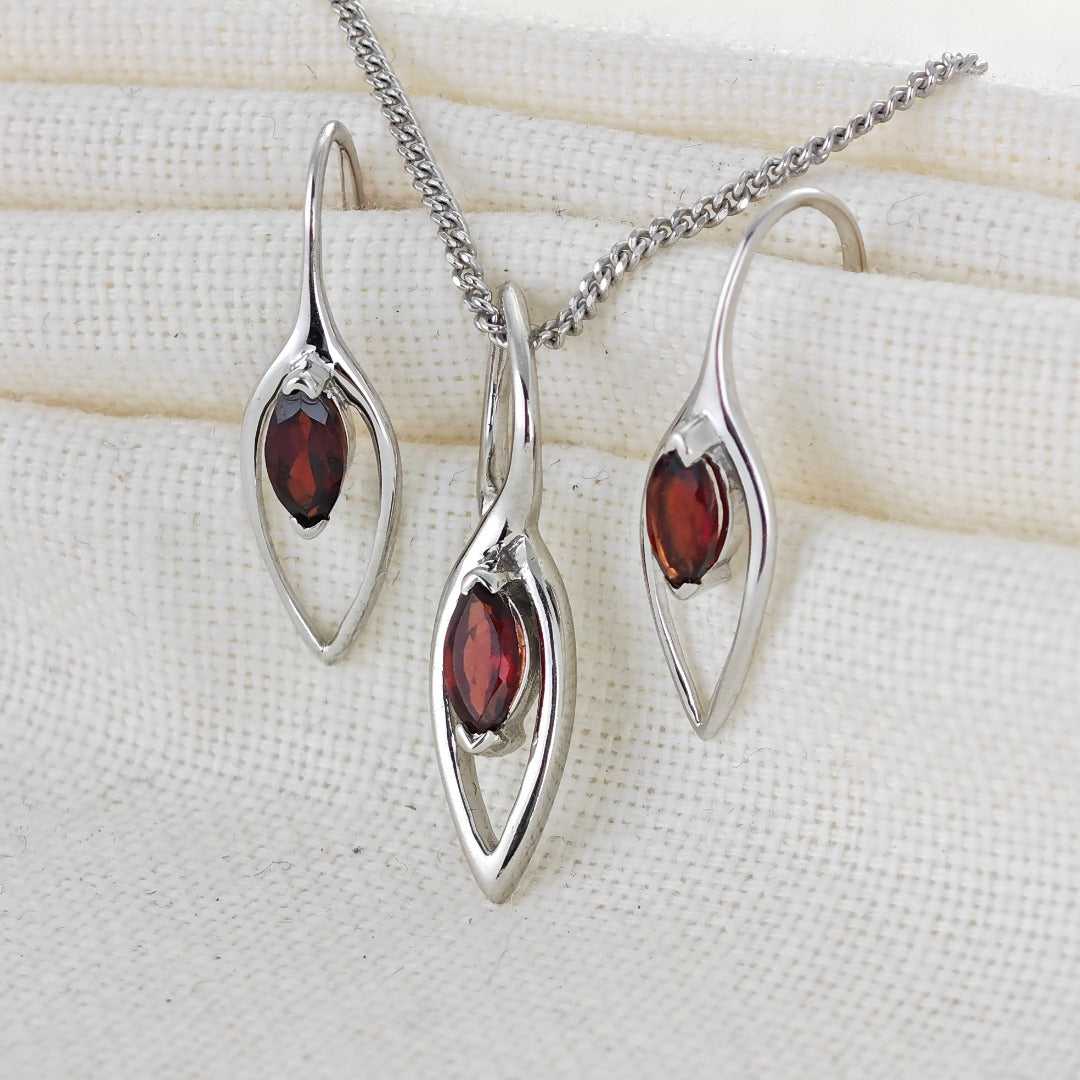 Garnet Set Earrings Pendant Sterling Silver Marquise Dangle