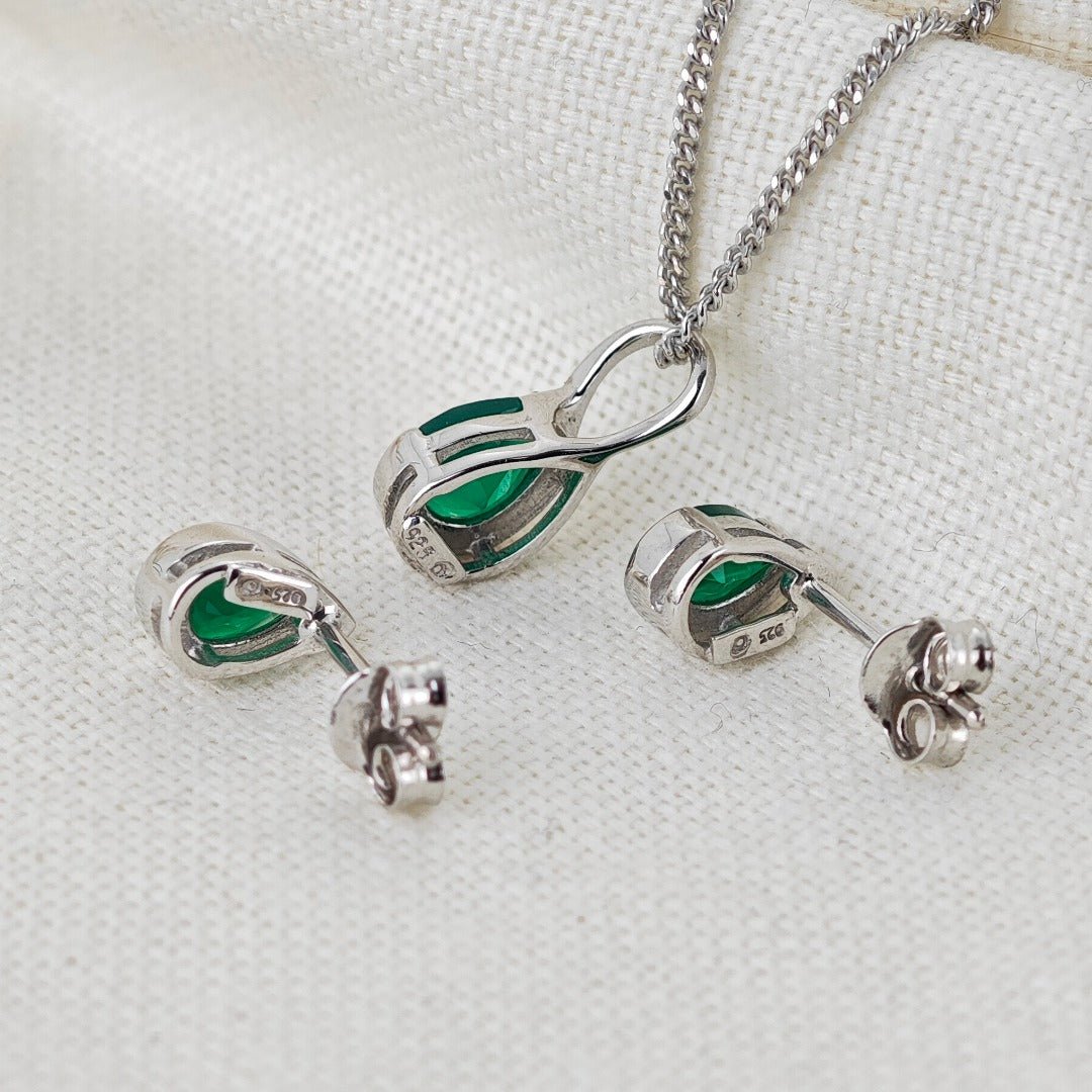 Elegant Green Onyx Pear Pendant and Earring Set