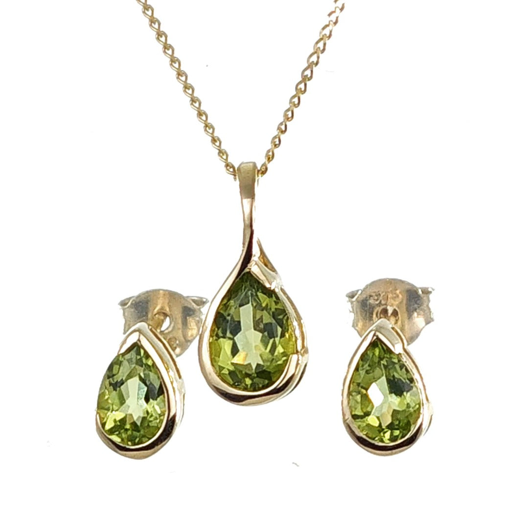 9ct Gold Peridot Set Earrings Pendant Green Pear Solitaire