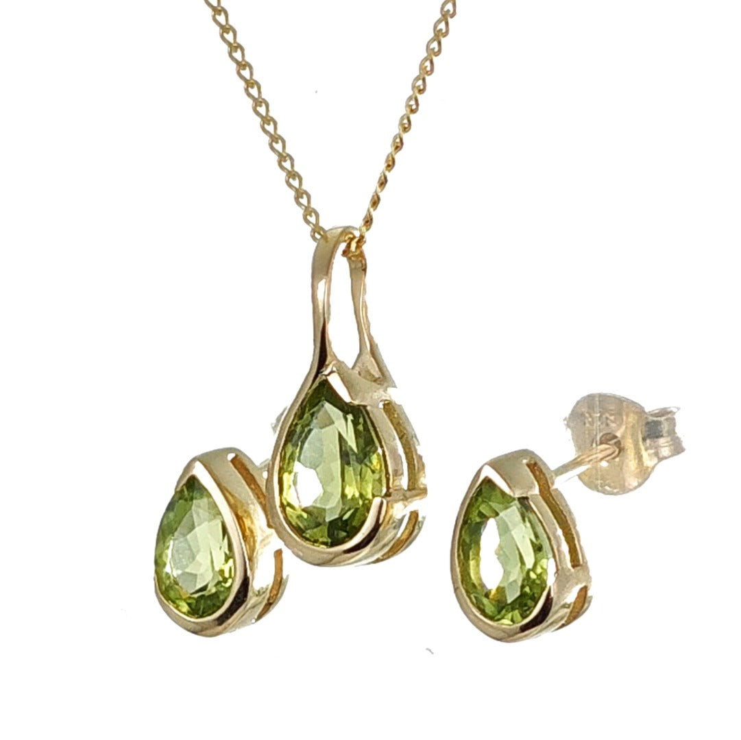 9ct Gold Peridot Set Earrings Pendant Green Pear Solitaire