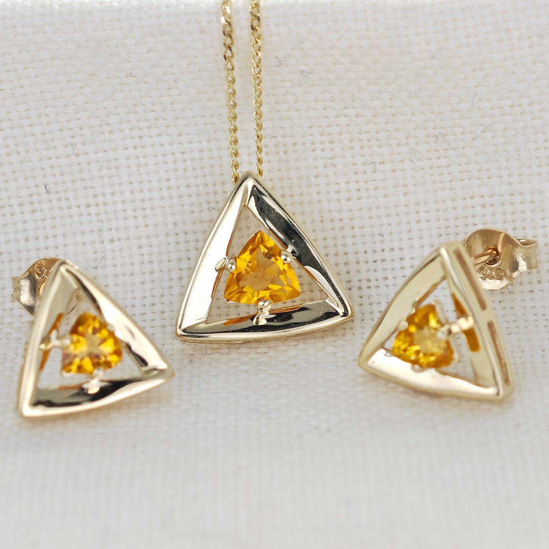 9ct Citrine Set Pendant Stud Earrings Yellow Gold Hallmarked 375 Trillion