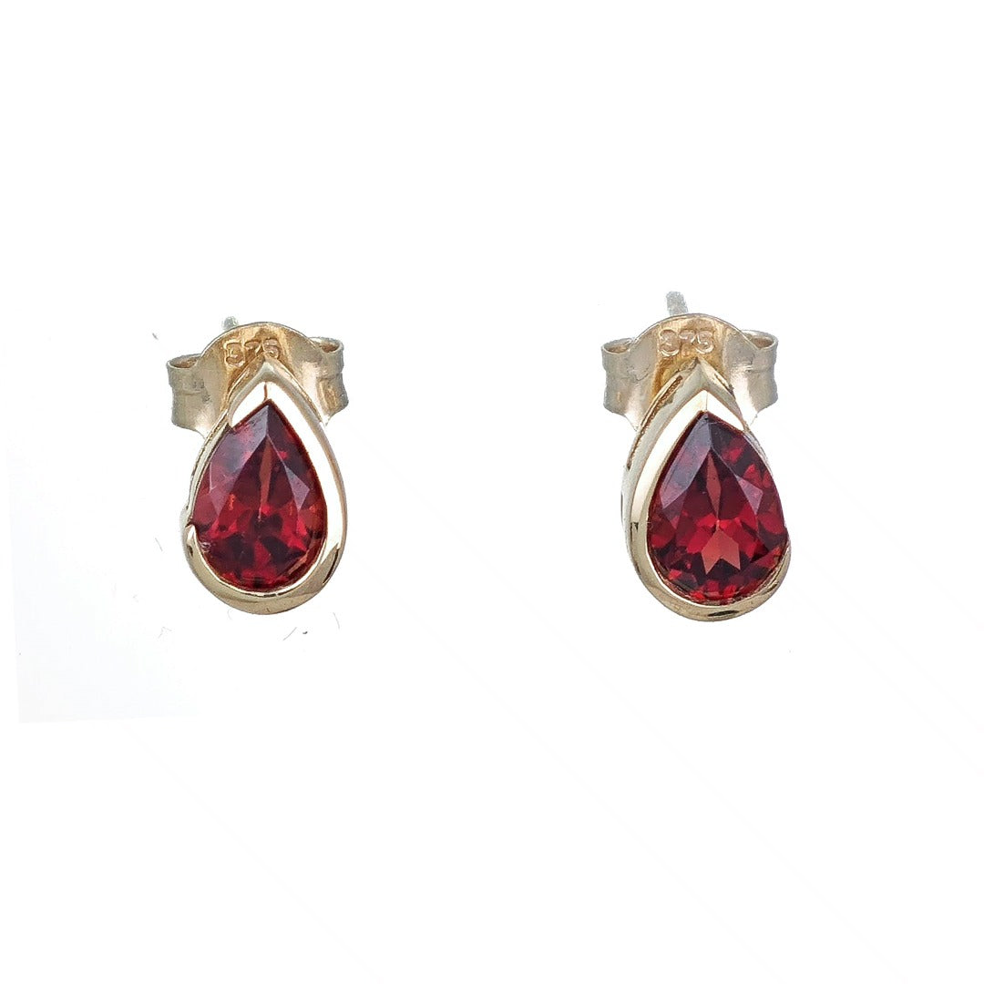 9ct Yellow Gold Garnet Earrings Red Natural Gemstone Studs