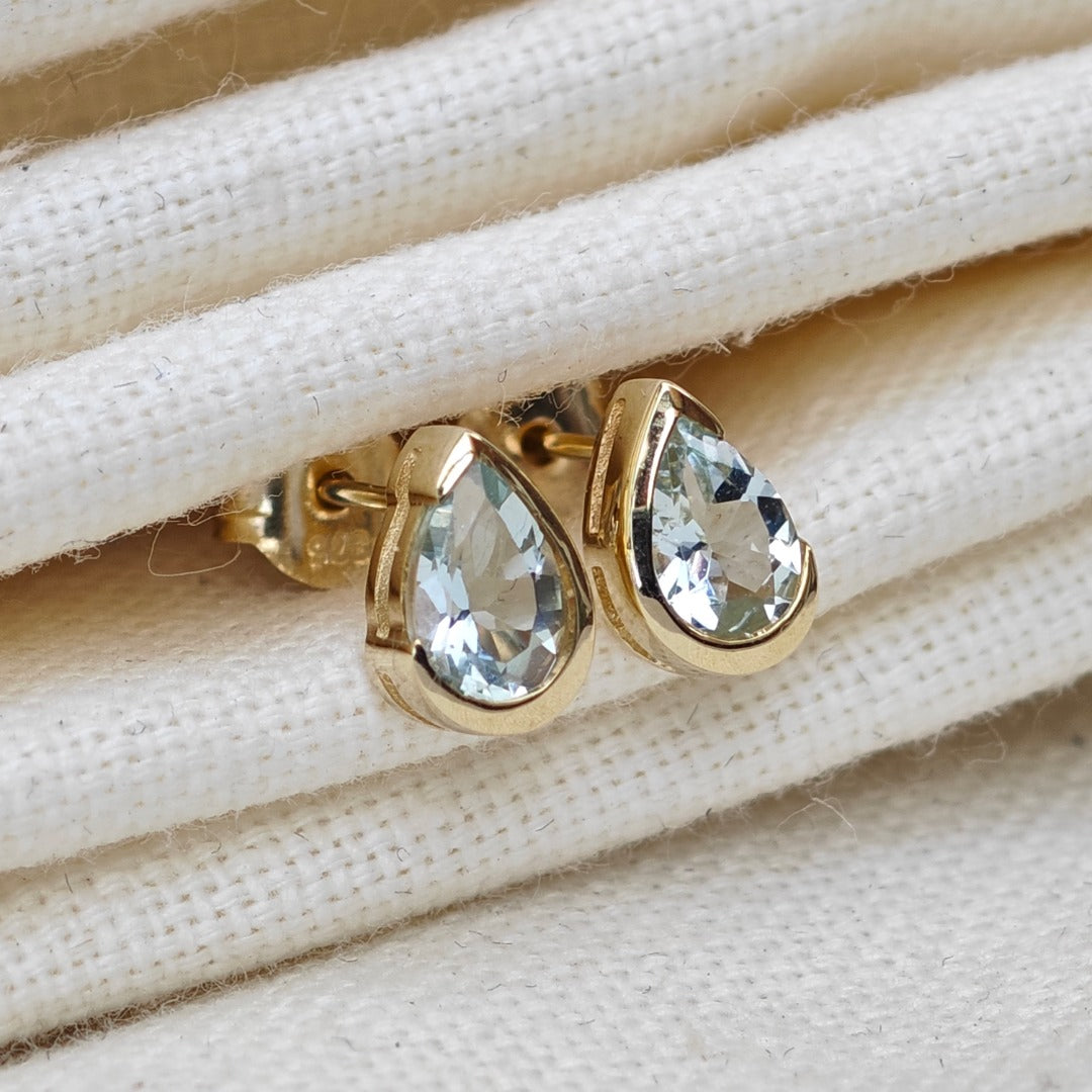 9ct Yellow Gold Aquamarine Earrings Natural Blue Gemstone Studs