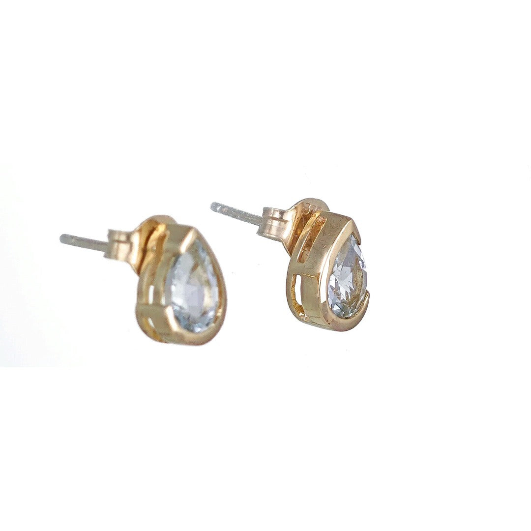 9ct Yellow Gold Aquamarine Earrings Natural Blue Gemstone Studs