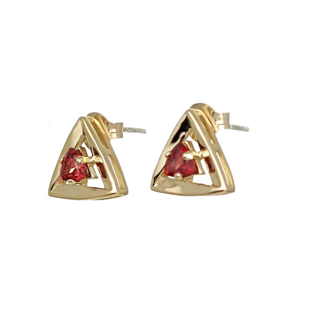 Garnet Earrings 9ct Yellow Gold Studs Studs Trillion