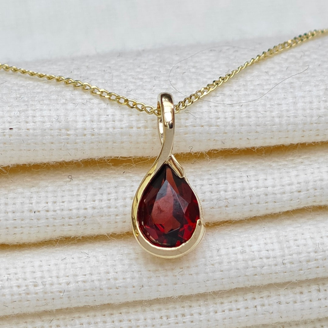 9ct Gold Garnet Necklace Infinity Loop Red Natural Gemstone