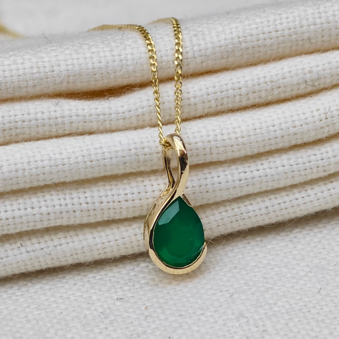 9ct Yellow Gold Necklace Infinity Loop Green Natural Onyx Gemstone Handmade