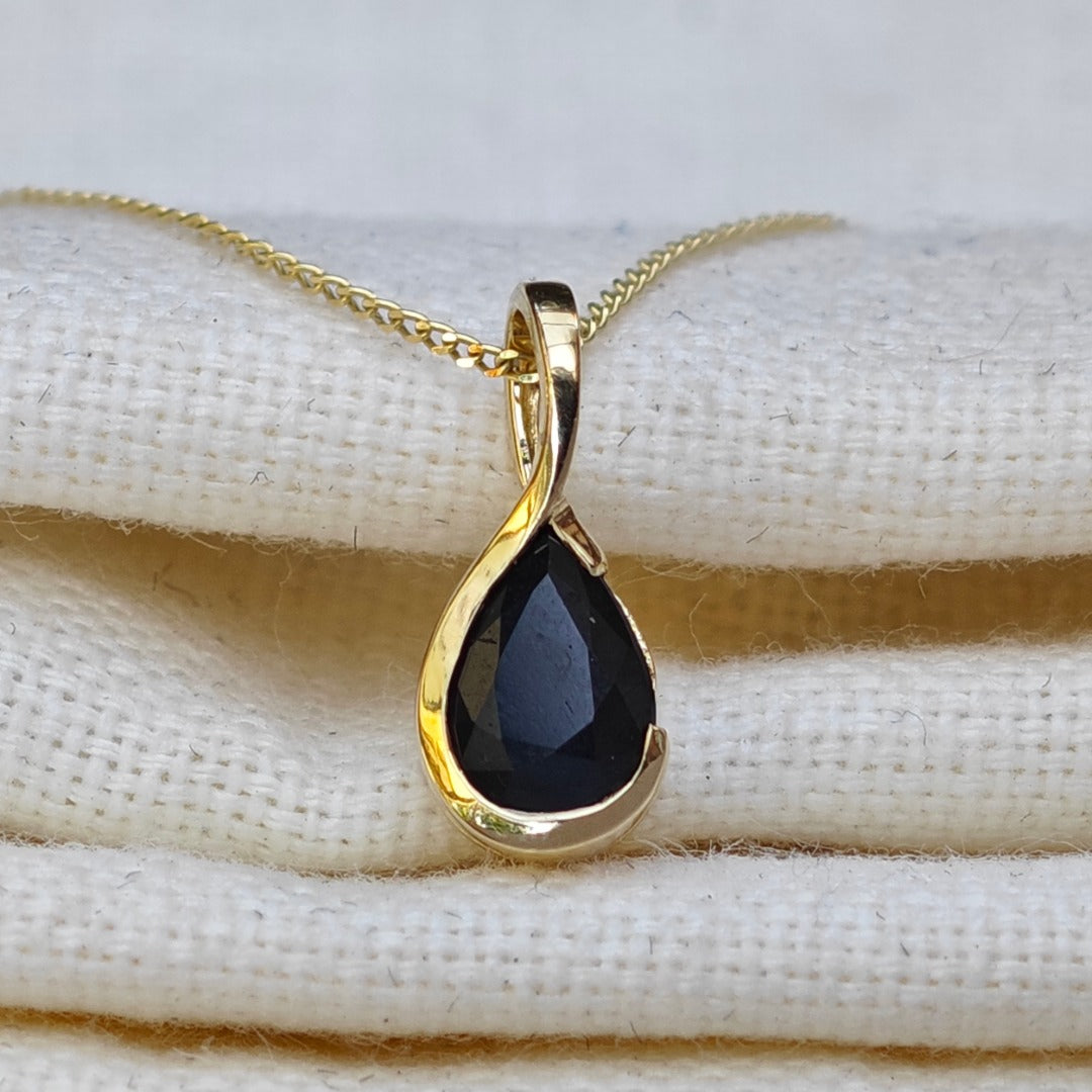 9ct Yellow Gold Sapphire Necklace Infinity Loop Natural Inky Blue Gemstone