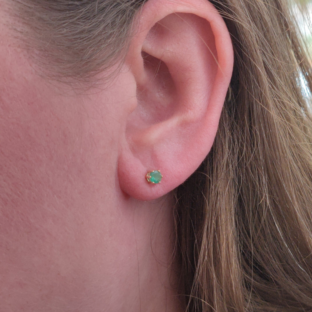 Small clearance emerald earrings